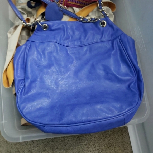 Guess bag - Picture 2 of 2